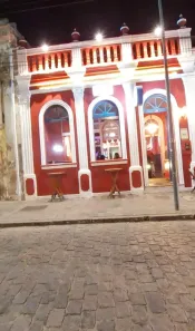 Imóvel Comercial com 2 Quartos à venda, 126m² no Centro, Laguna