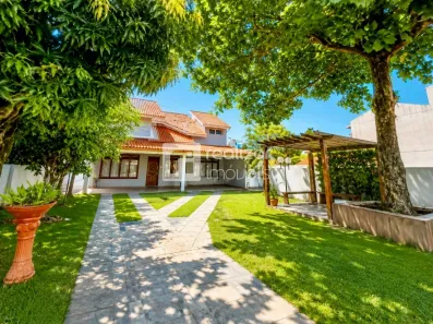 Casa com 5 Quartos para alugar, 239m² no Campeche, Florianópolis