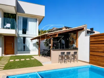 Casa com 4 Quartos à venda, 390m² no Muquiçaba, Guarapari