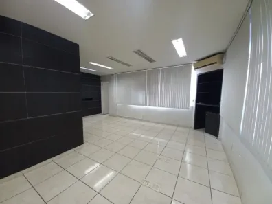 Sala Comercial para alugar, 80m² no Lourdes, Belo Horizonte
