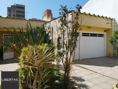 Casa com 4 Quartos à venda, 206m² no Passo da Areia, Porto Alegre