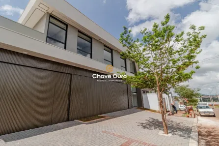 Sobrado com 3 Quartos à venda, 185m² no Vista Linda, Cascavel