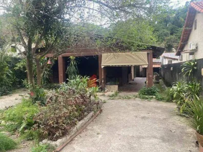 Casa com 3 Quartos à venda, 365m² no Itaipu, Niterói