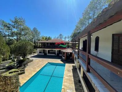 Fazenda/Sítio com 8 Quartos à venda, 2700m² no , Pedro de Toledo