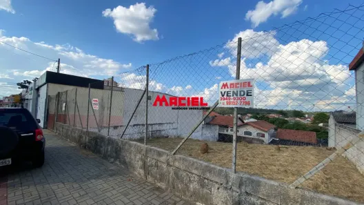à venda, 329m² no Jardim da Granja, São José dos Campos