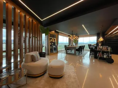 Apartamento com 4 Quartos à venda, 270m² no Meia Praia, Itapema