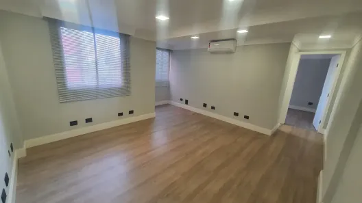 Sala Comercial para alugar, 50m² no Centro, Curitiba