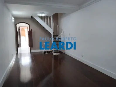 Sobrado com 2 Quartos à venda, 189m² no Parque Colonial, São Paulo