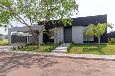 Casa de Condomínio com 4 Quartos à venda, 310m² no Jardim Tarobá, Cambé