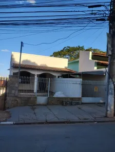 Sobrado com 4 Quartos à venda, 335m² no Centro-Sul, Cuiabá