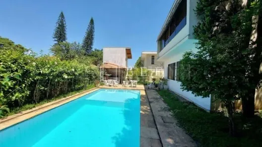 Casa com 3 Quartos à venda, 442m² no Vila Madalena, São Paulo
