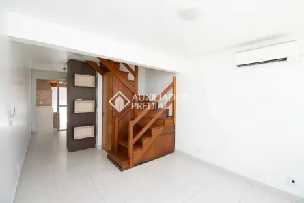 Casa de Condomínio com 2 Quartos à venda, 66m² no Sarandi, Porto Alegre