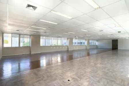 Sala Comercial para alugar, 457m² no Vila Cordeiro, São Paulo