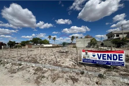 Lote/Terreno à venda, 220m² no , Lajedo