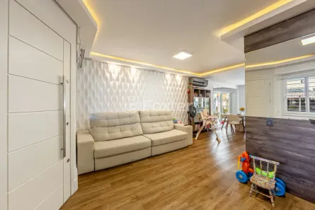 Casa com 3 Quartos à venda, 209m² no Jardim Sabará, Porto Alegre