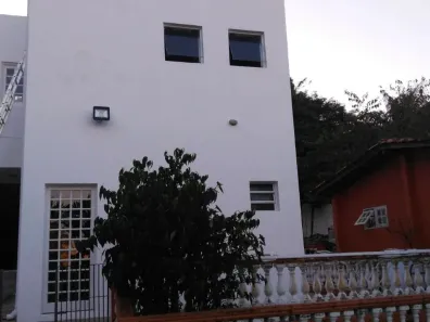 Sobrado com 3 Quartos à venda, 225m² no Chácara Vale do Rio Cotia, Carapicuíba