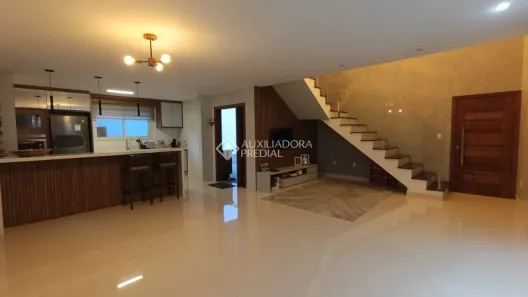 Casa com 3 Quartos à venda, 260m² no Pagani, Palhoça
