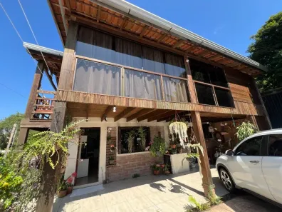 Casa com 3 Quartos para alugar, 200m² no Rondônia, Novo Hamburgo