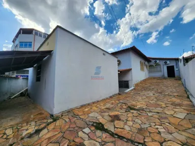 Casa com 4 Quartos à venda, 252m² no Eldorado, Contagem