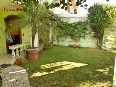 Sobrado com 3 Quartos à venda, 242m² no Jardim Guanca, São Paulo