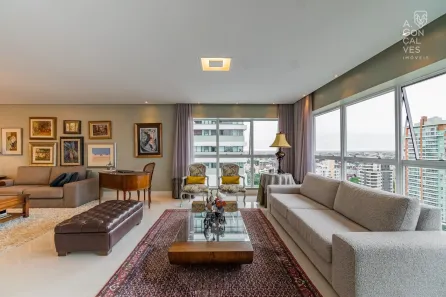 Apartamento com 3 Quartos à venda, 193m² no Vila Izabel, Curitiba