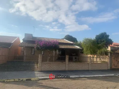 Casa com 2 Quartos à venda, 140m² no Municípios, Balneário Camboriú