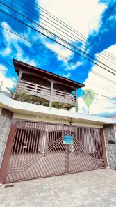 Sobrado com 3 Quartos à venda, 292m² no Jardim Terras de São João, Jacareí