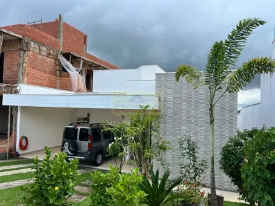 Casa de Condomínio com 3 Quartos para venda ou aluguel, 187m² no Guarizinho, Itapeva