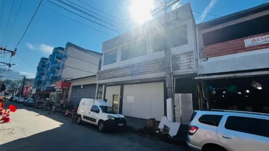 Ponto Comercial para alugar, 650m² no Piabetá (Inhomirim), Magé