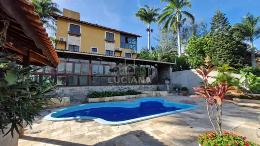 Casa de Condomínio com 5 Quartos à venda, 450m² no Alpes Suiços, Gravatá