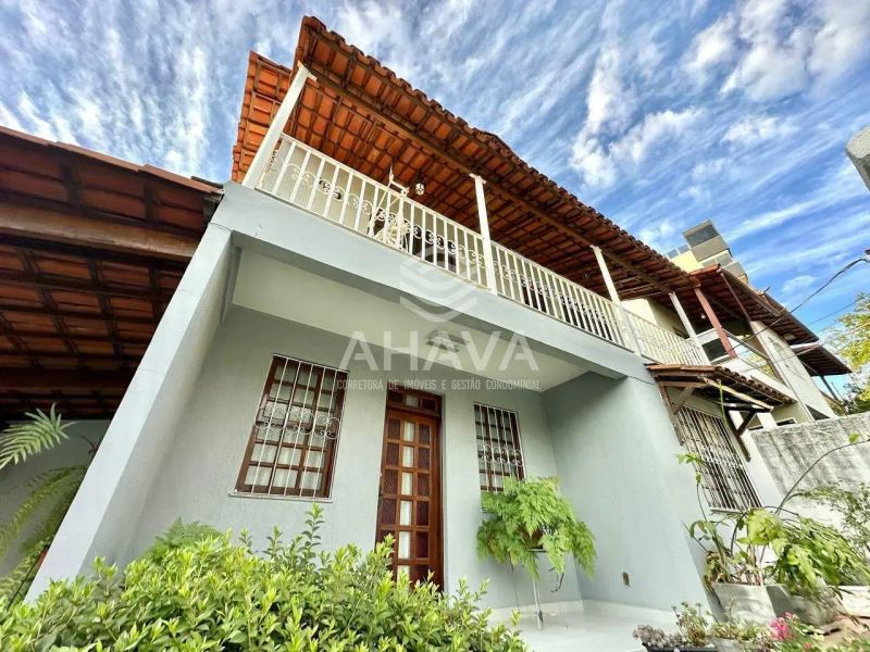 Casa com 4 quartos — Dona Clara, Belo Horizonte