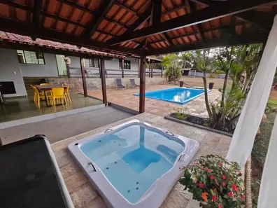 Casa com 3 Quartos para alugar, 3300m² no Sítios de Recreio Americano do Brasil, Anápolis