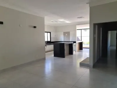 Casa de Condomínio com 4 Quartos à venda, 231m² no Granja Marileusa, Uberlândia