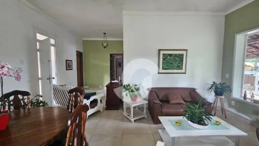 Casa com 4 Quartos à venda, 120m² no Itaipu, Niterói