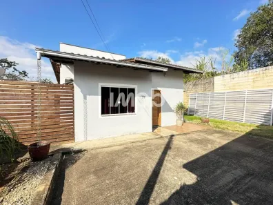 Casa com 3 Quartos à venda, 160m² no São Luís, Jaraguá do Sul
