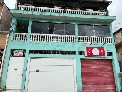 Casa com 3 Quartos à venda, 300m² no Jardim Itajai, São Paulo
