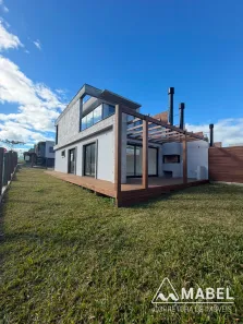 Casa com 3 Quartos à venda, 117m² no Ferraz, Garopaba