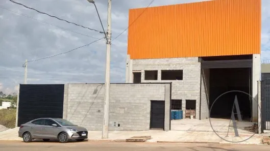 Galpão/Depósito/Armazém à venda, 600m² no Parque Industrial Prestes (Éden), Sorocaba