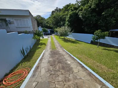Casa com 2 Quartos à venda, 88m² no Espírito Santo, Porto Alegre
