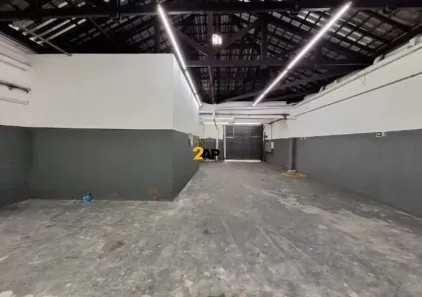 Galpão/Depósito/Armazém para alugar, 372m² no Lapa, São Paulo