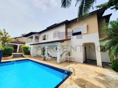 Sobrado com 5 Quartos à venda, 500m² no Vila Oliveira, Mogi das Cruzes
