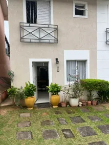Casa de Condomínio com 2 Quartos para alugar, 150m² no Jardim Pioneiro, Cotia