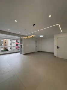 Apartamento com 3 Quartos para alugar, 121m² no Zona 07, Maringá
