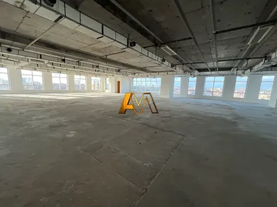 Sala Comercial para alugar, 770m² no Caminho das Árvores, Salvador