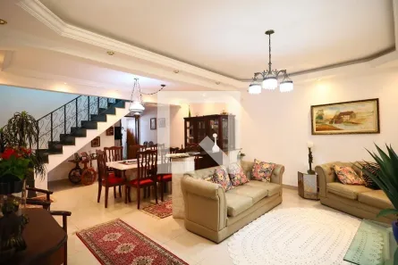 Casa com 3 Quartos à venda, 350m² no Cidade São Francisco, São Paulo