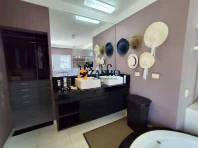 Casa com 3 Quartos à venda, 275m² no Loteamento Villa Branca, Jacareí