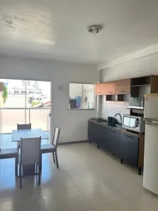 Apartamento com 2 Quartos para alugar, 60m² no São João, Itajaí