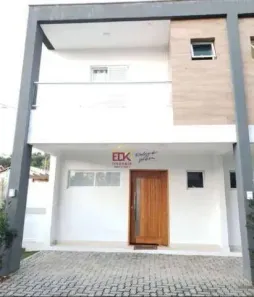 Sobrado com 2 Quartos à venda, 199m² no Balneário Gardem Mar, Caraguatatuba