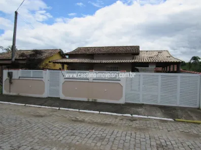 Casa de Condomínio com 3 Quartos à venda, 300m² no Papucaia, Cachoeiras de Macacu