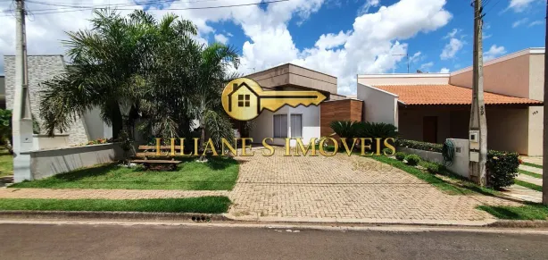 Casa com 3 Quartos à venda, 242m² no Jardim Marivan, Araraquara
